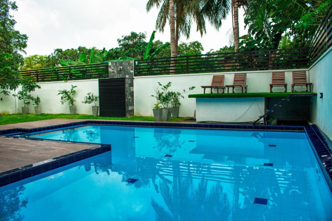 Hotel Bella Vista Anuradhapura Exterior photo